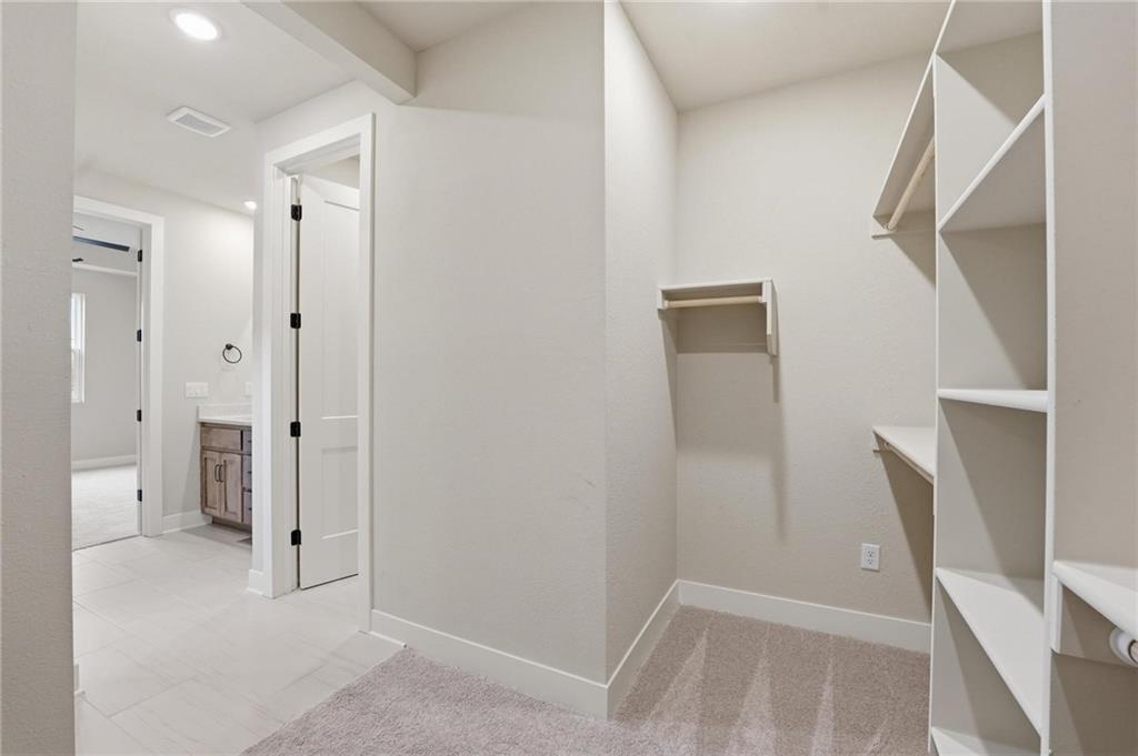 20653 Skyview Lane Property Photo 6