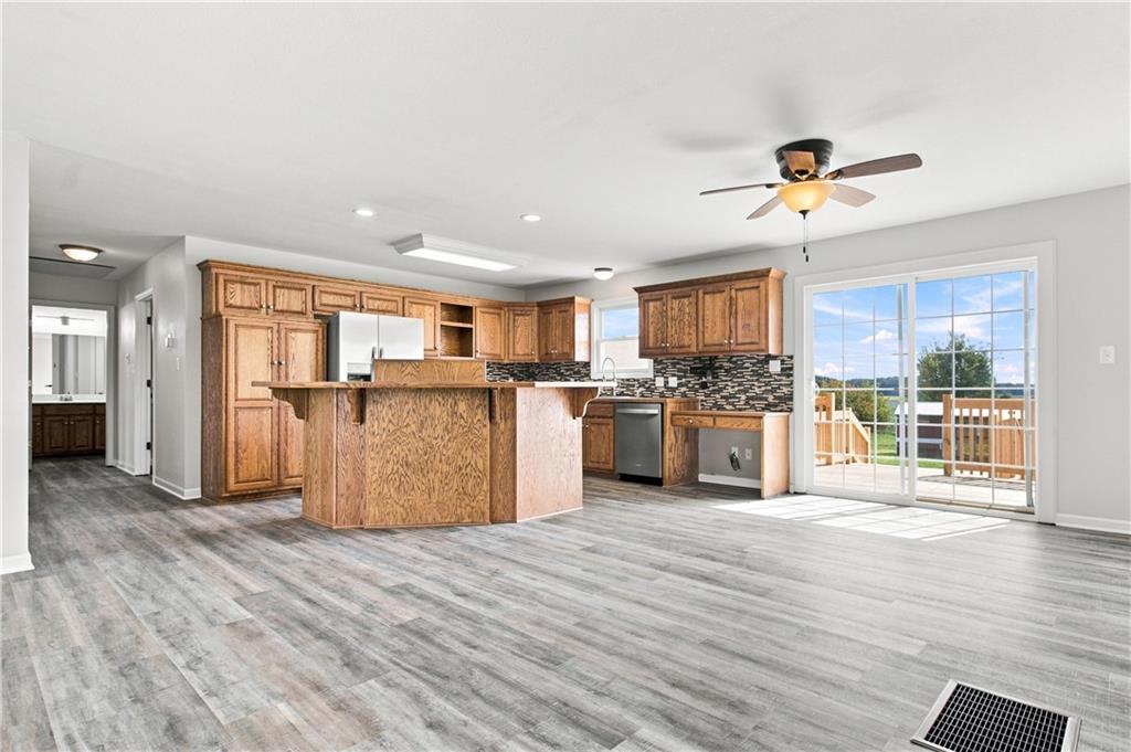 419 Ne 251 Road Property Photo 49