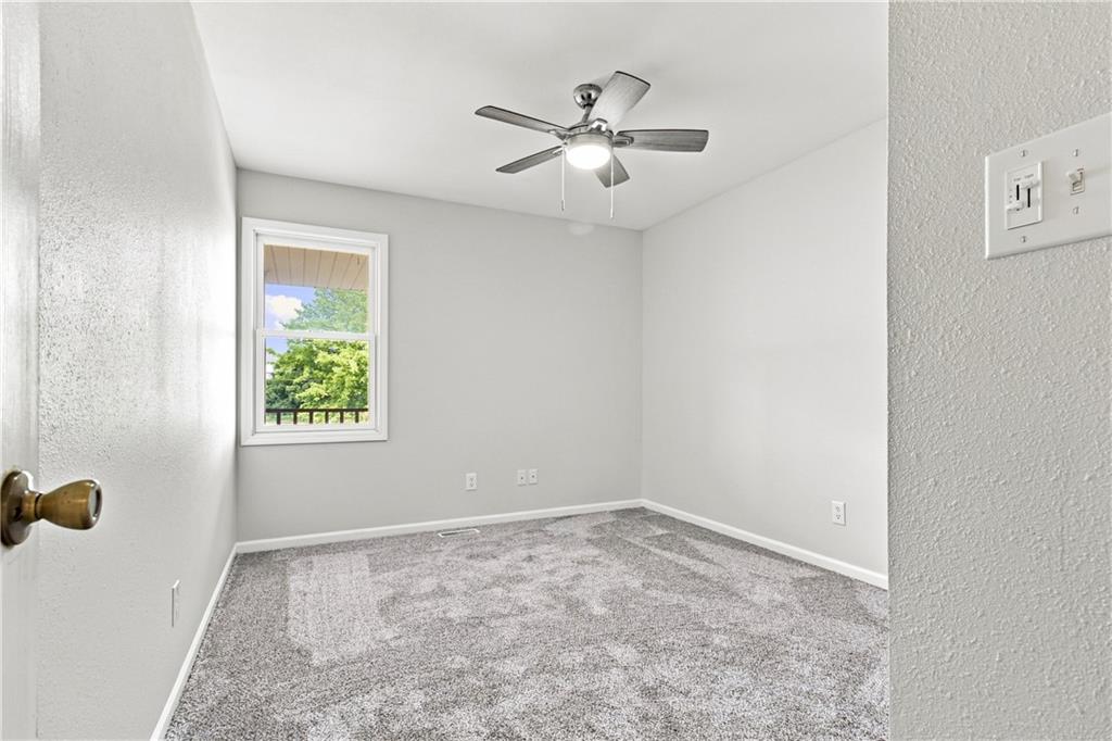 419 Ne 251 Road Property Photo 59