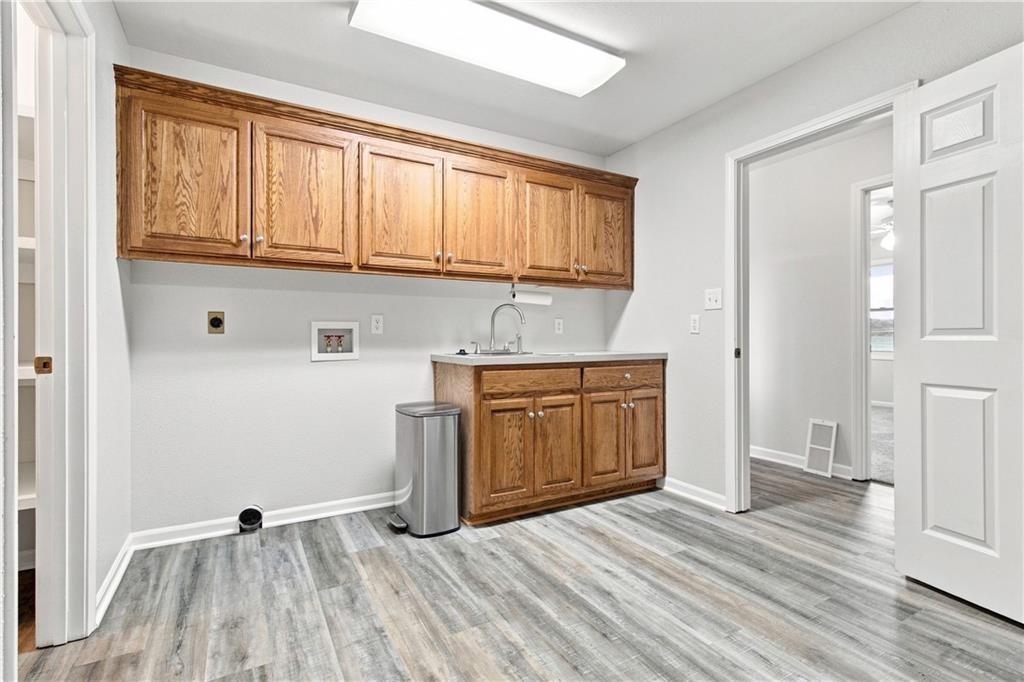 419 Ne 251 Road Property Photo 64