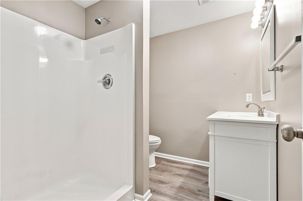 419 Ne 251 Road Property Photo 68