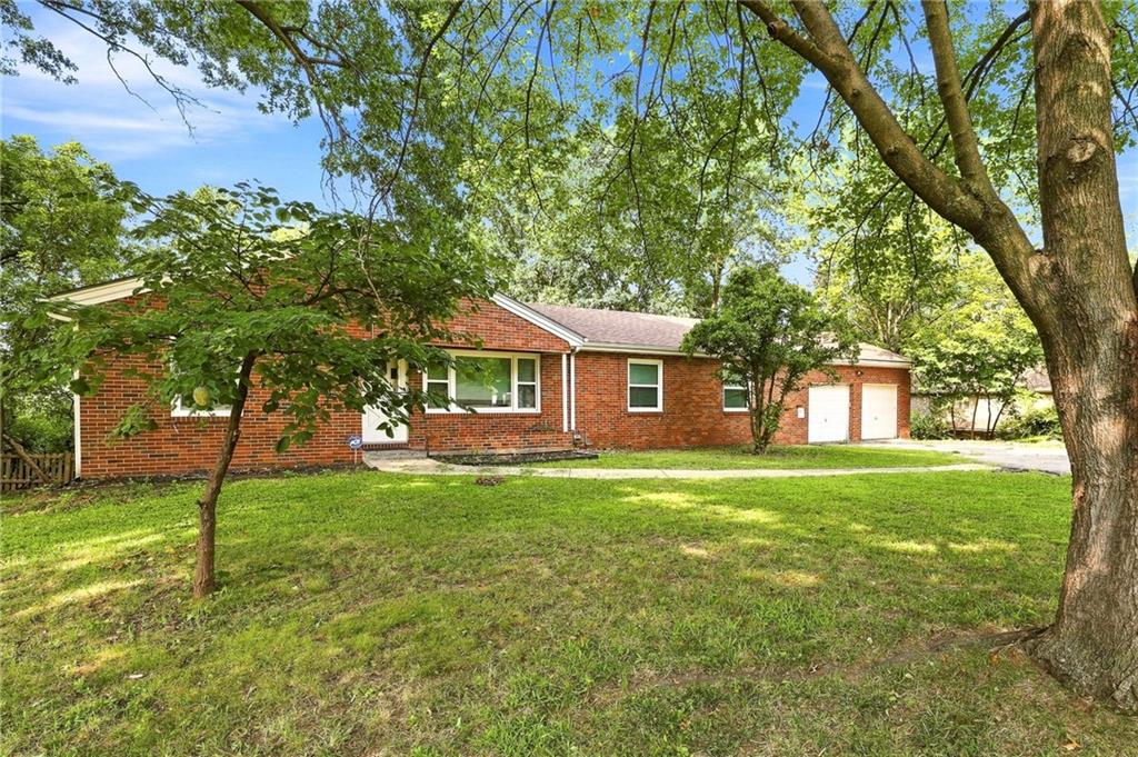 3714 Blue Ridge Boulevard Property Photo 4