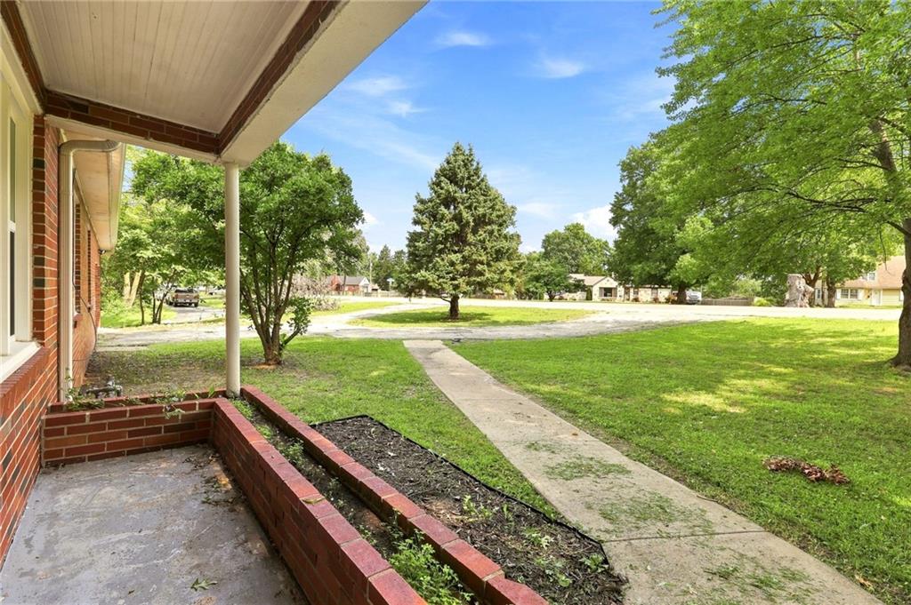 3714 Blue Ridge Boulevard Property Photo 6