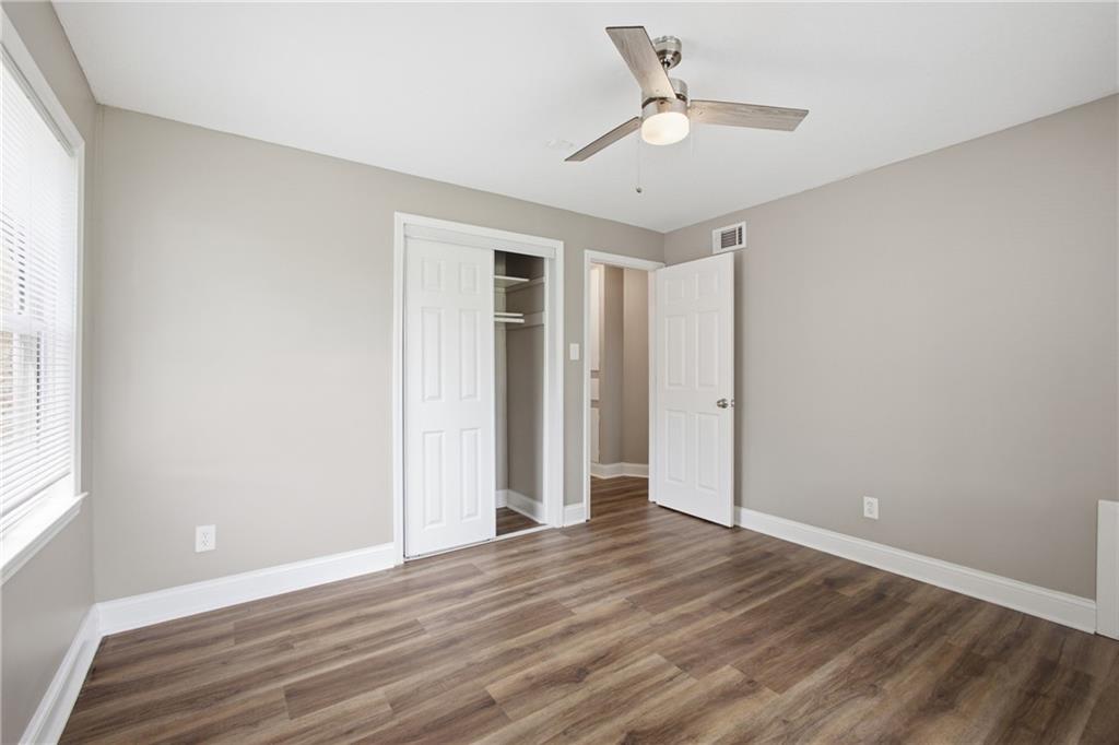 1124 E 80th Street Property Photo 15