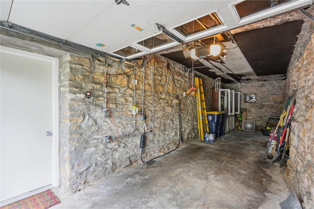 4708 Rockhill Road Property Photo 33