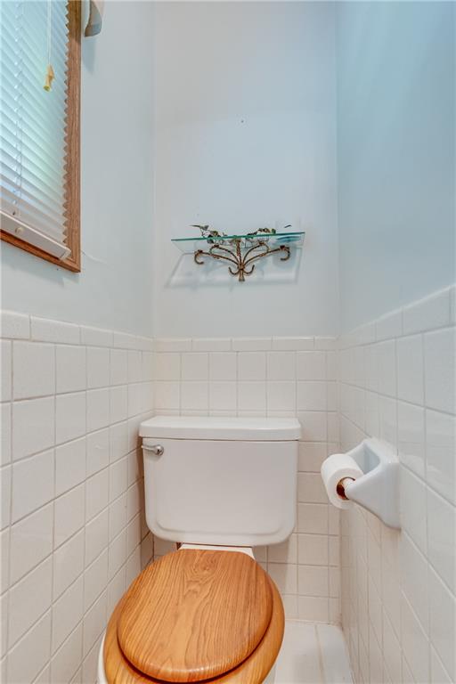 501 E Oak Street Property Photo 15