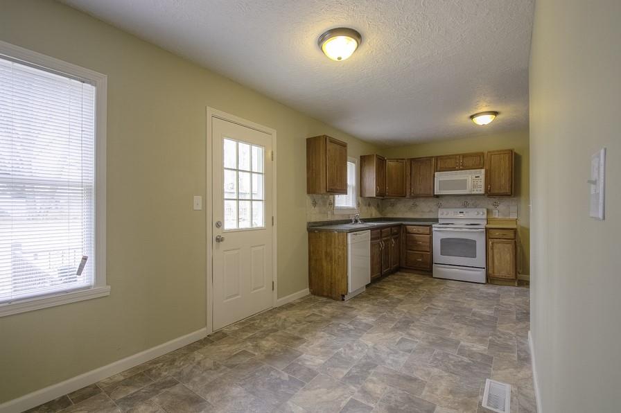 1340 S Main Street Property Photo 6