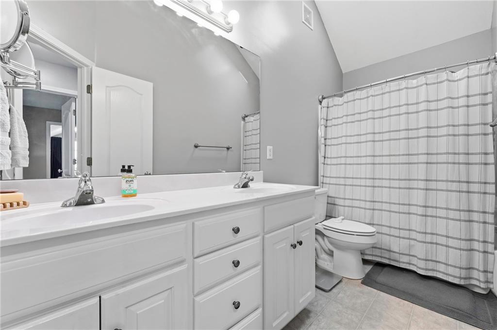 932 Elder Court Property Photo 35