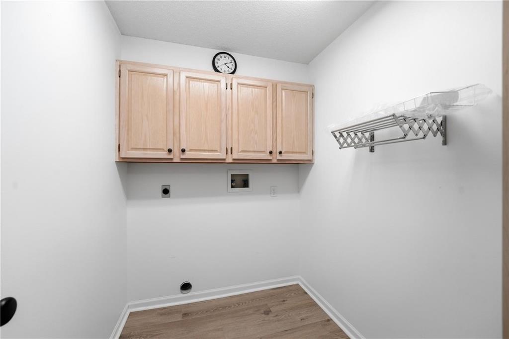 2002 S Hummel Drive Property Photo 17