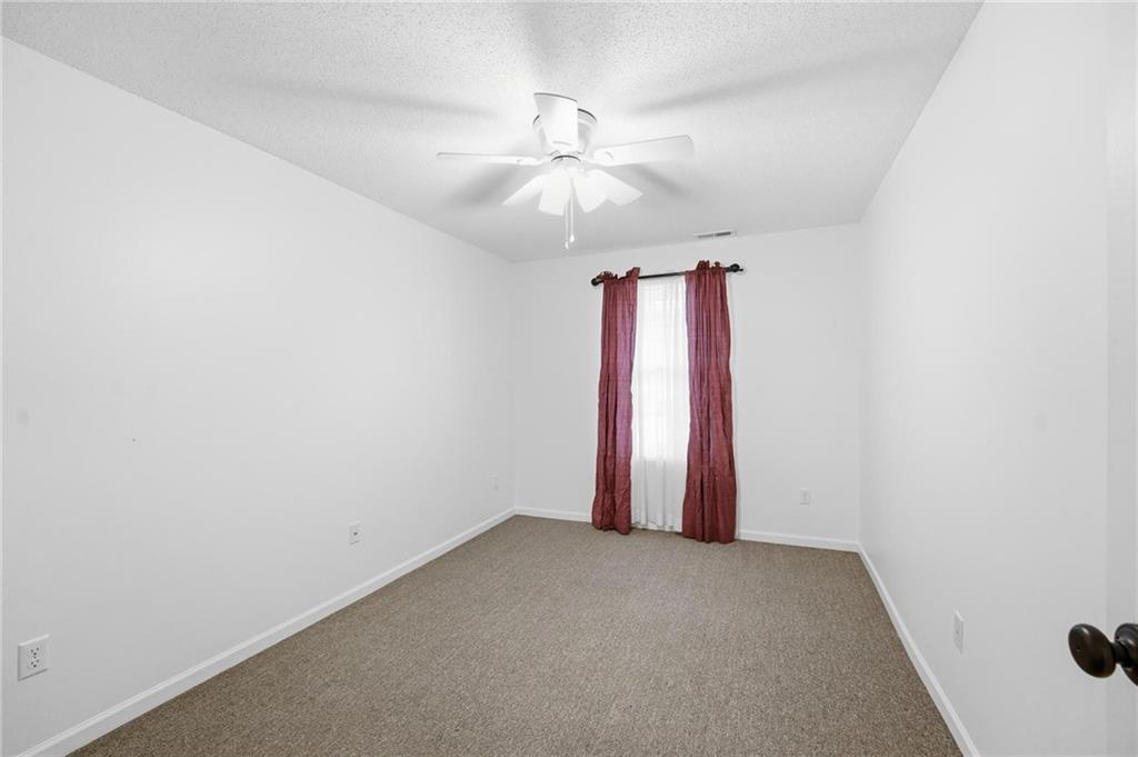 2002 S Hummel Drive Property Photo 19