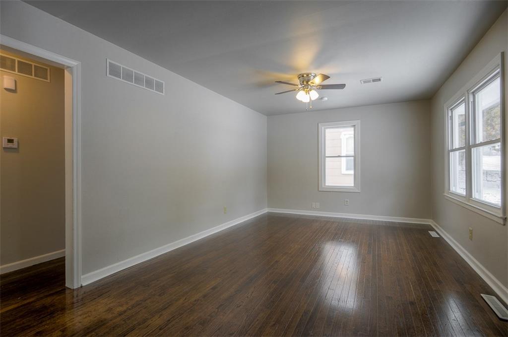 1709 N Dodgion Avenue Property Photo 4