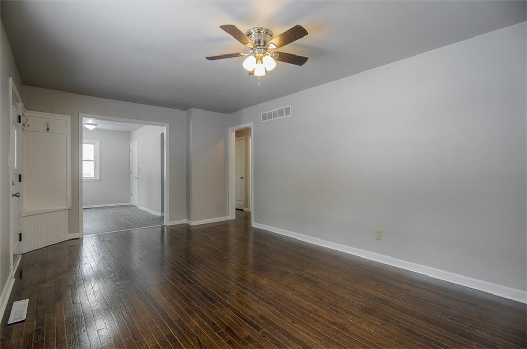 1709 N Dodgion Avenue Property Photo 6