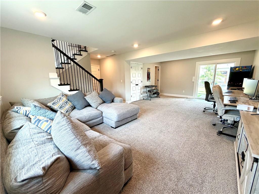 701 Se Juniper Drive Property Photo 22