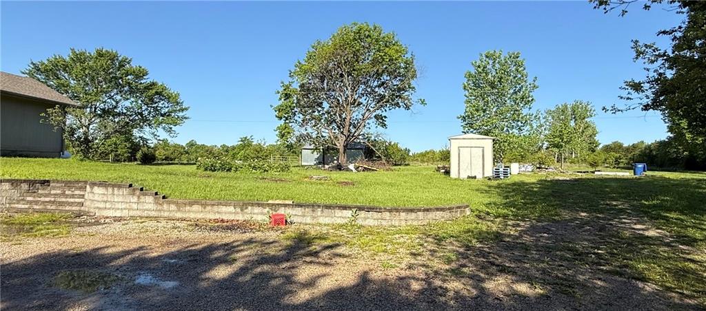 23820 S State Highway Ee Highway Property Photo 14