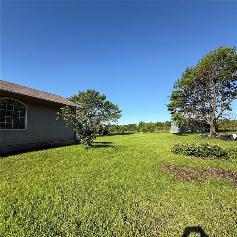 23820 S State Highway Ee Highway Property Photo 15