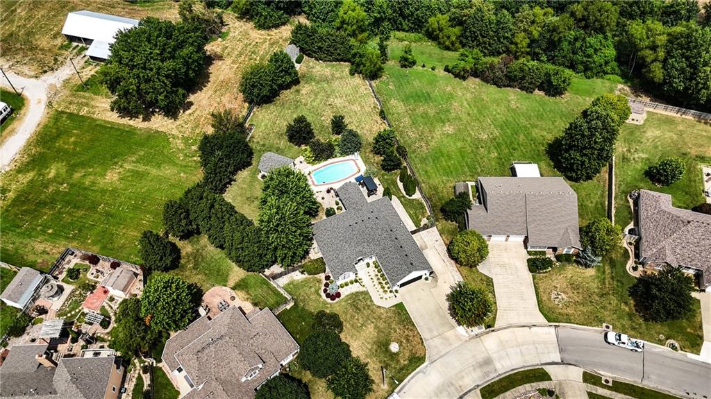 1203 Cedar Crest Drive Property Photo 8