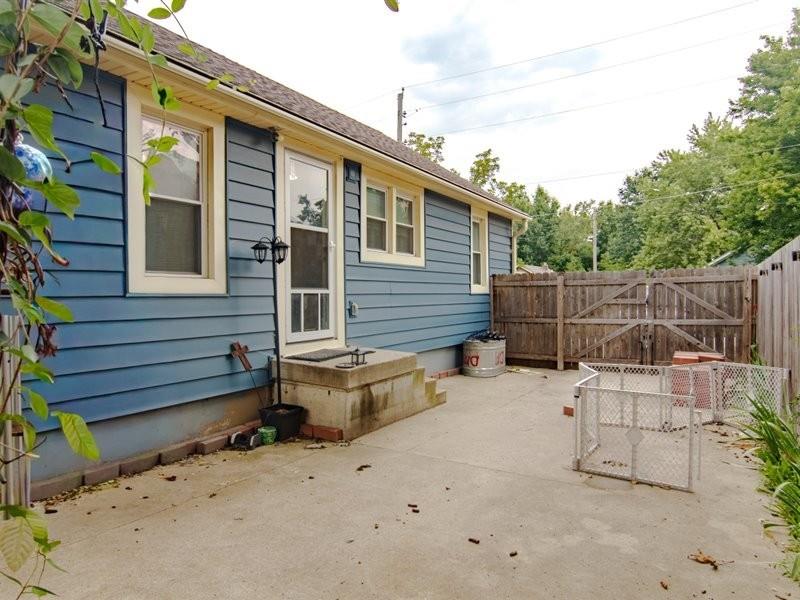103 E Myrtle Street Property Photo 4