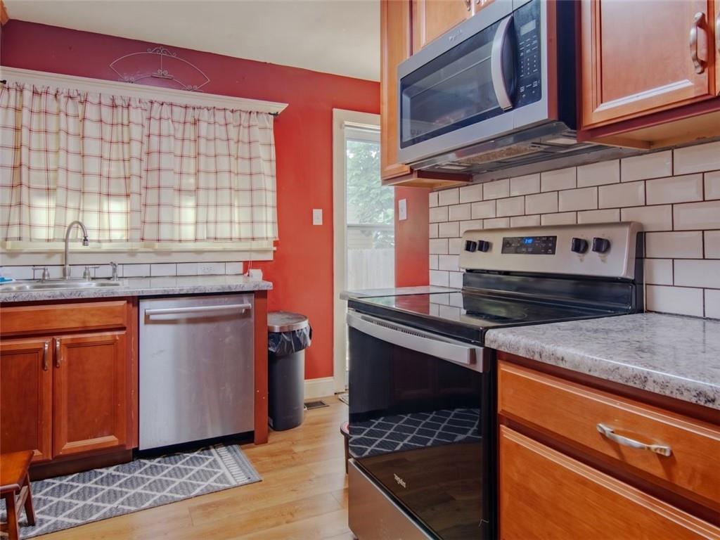 103 E Myrtle Street Property Photo 12