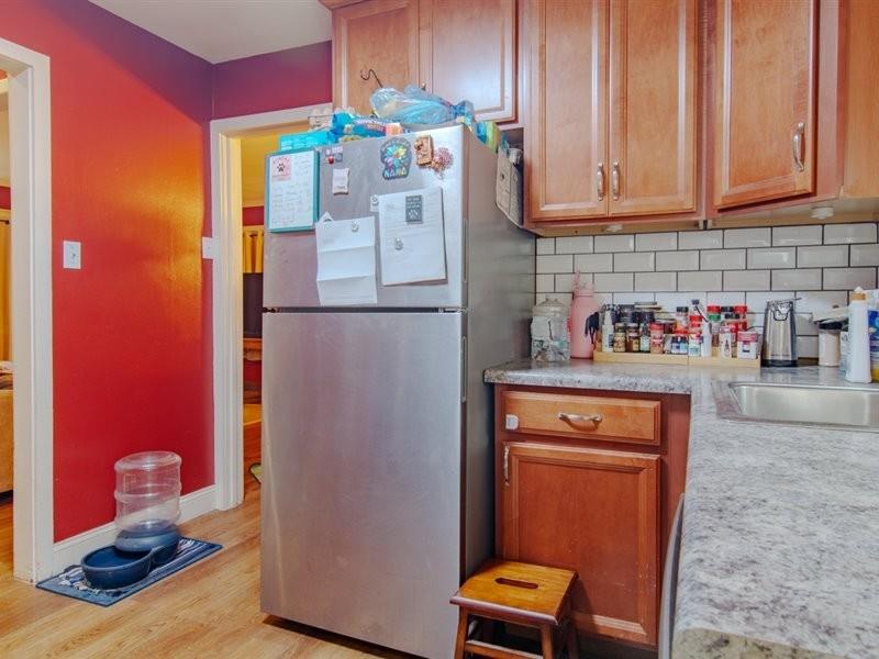 103 E Myrtle Street Property Photo 13