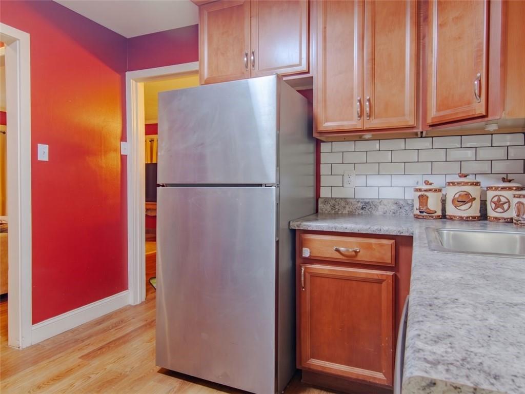 103 E Myrtle Street Property Photo 14