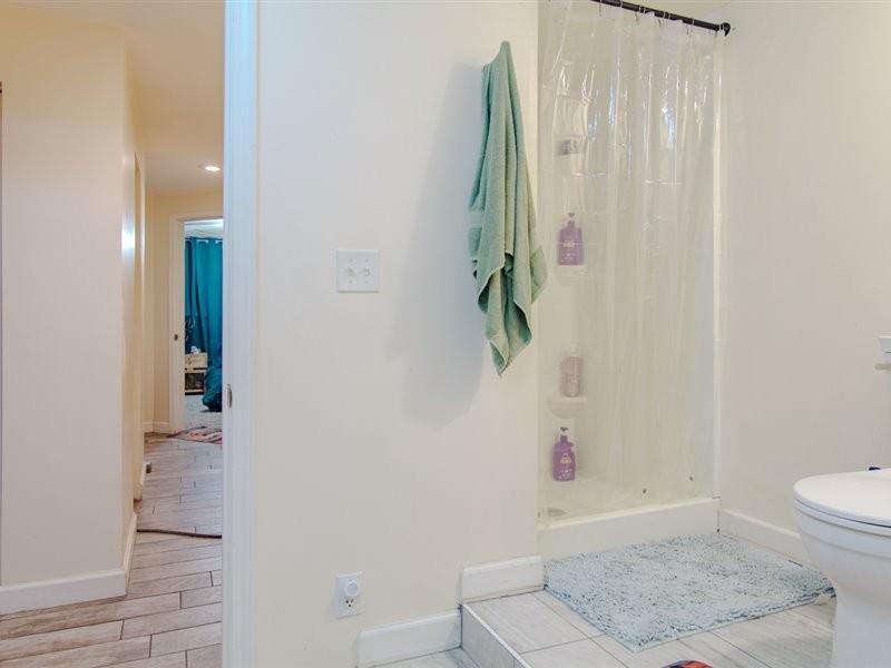 103 E Myrtle Street Property Photo 26