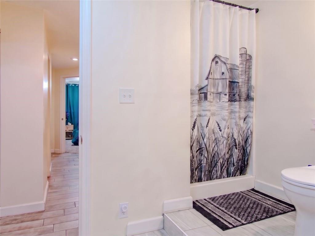 103 E Myrtle Street Property Photo 27