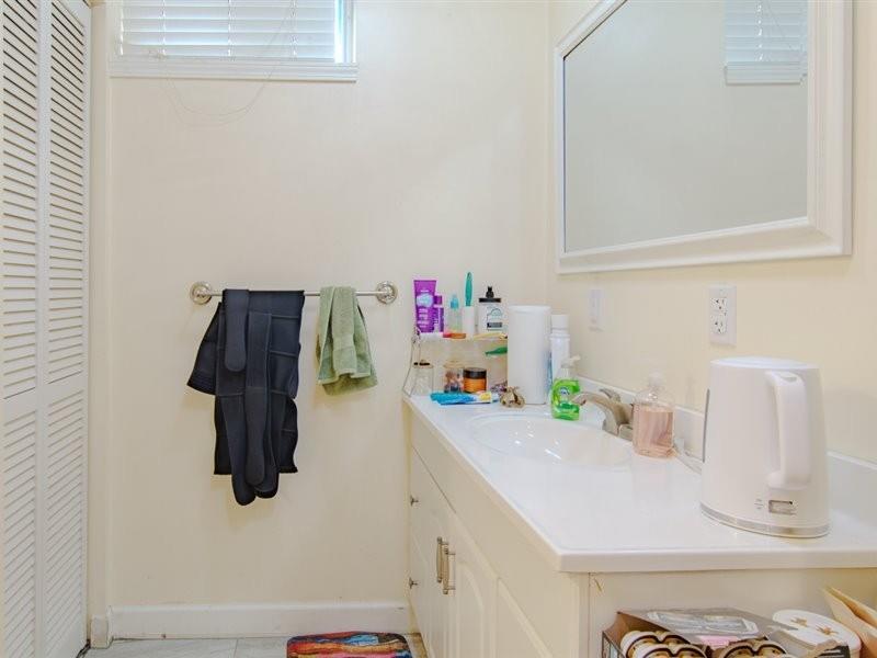 103 E Myrtle Street Property Photo 30