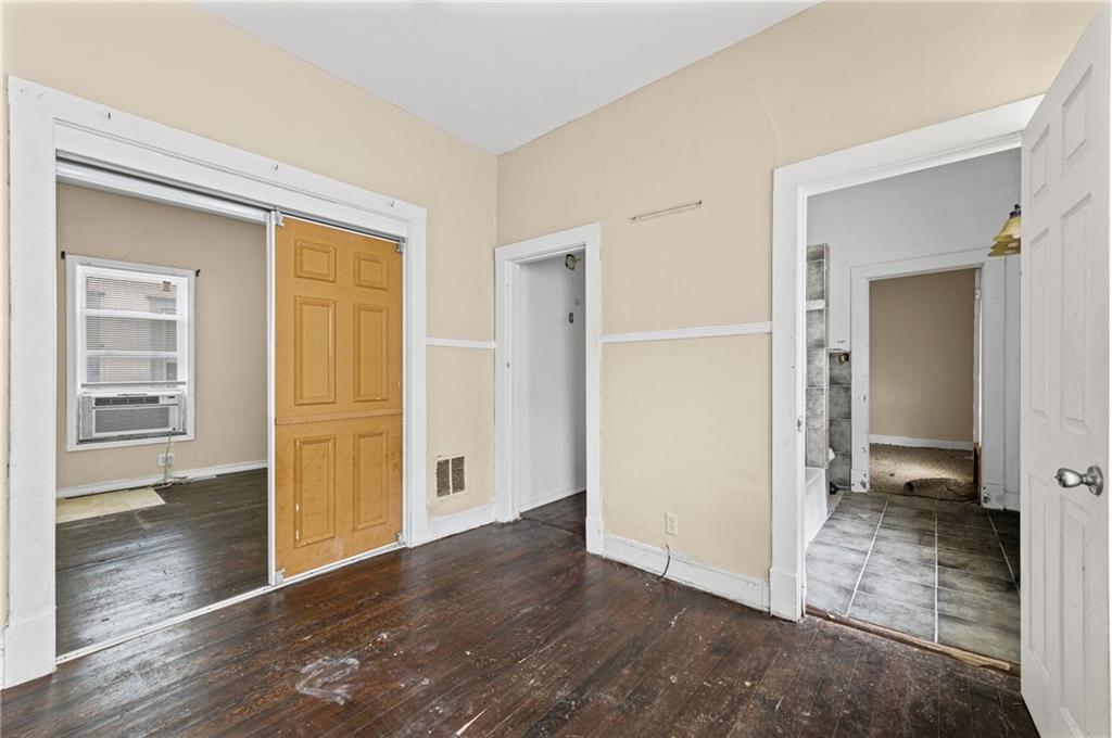 2930 Wabash Avenue Property Photo 15