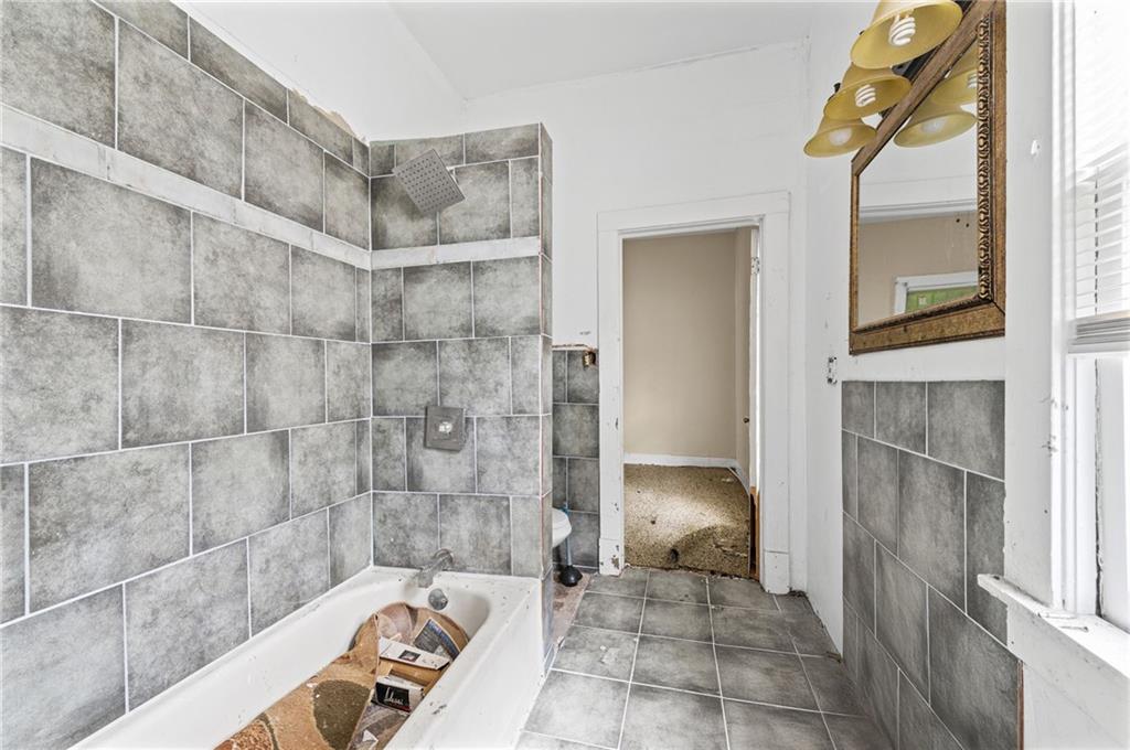 2930 Wabash Avenue Property Photo 16