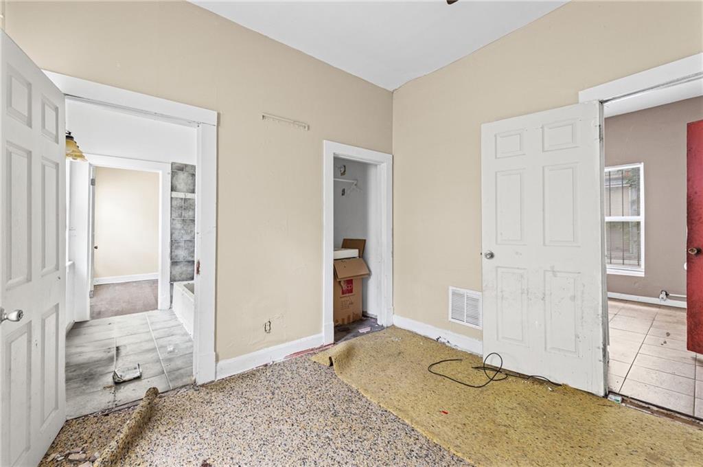 2930 Wabash Avenue Property Photo 17