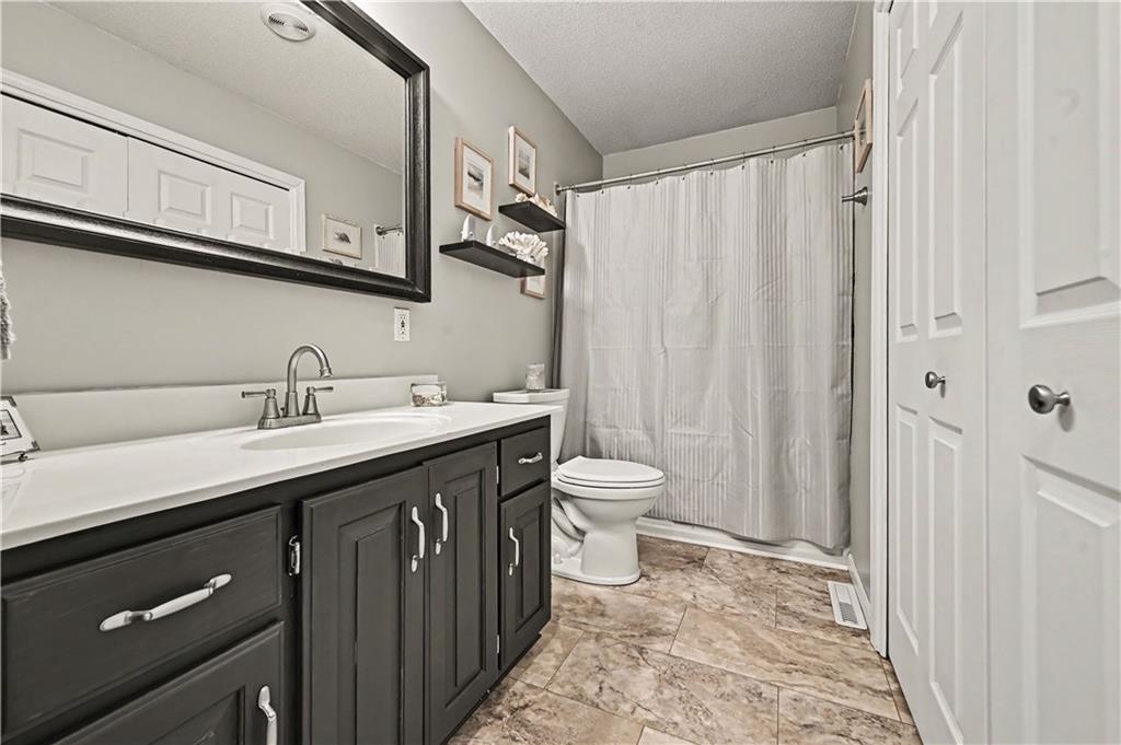 31455 Lyman Lane Property Photo 15