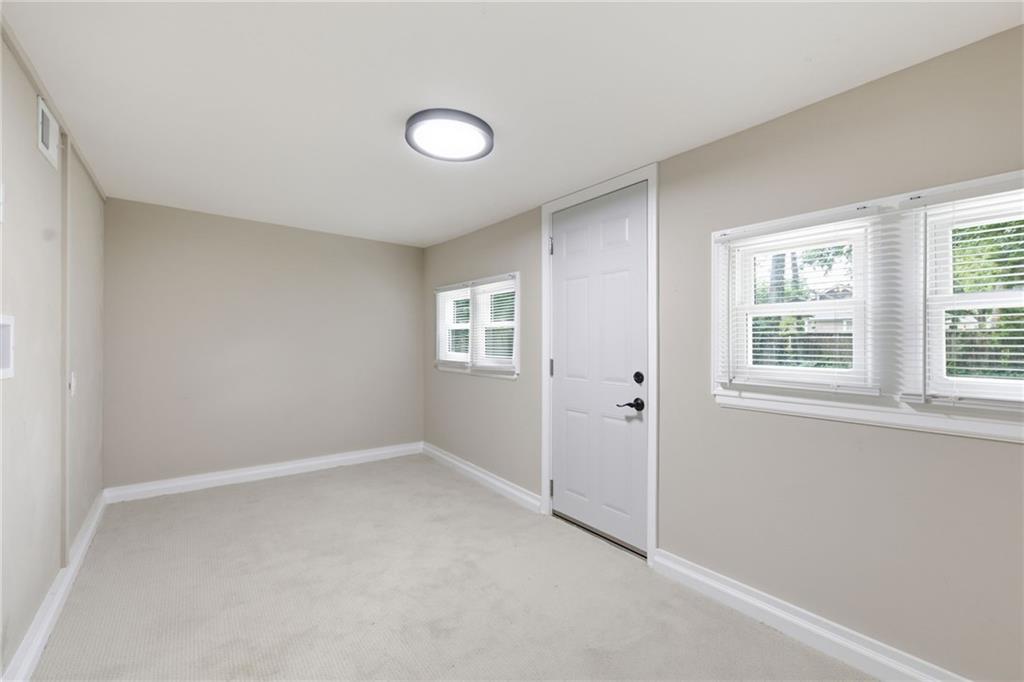 4734 Mission Road Property Photo 13
