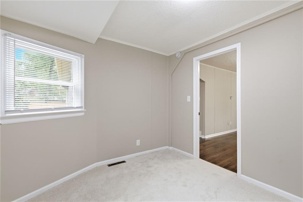 4734 Mission Road Property Photo 19