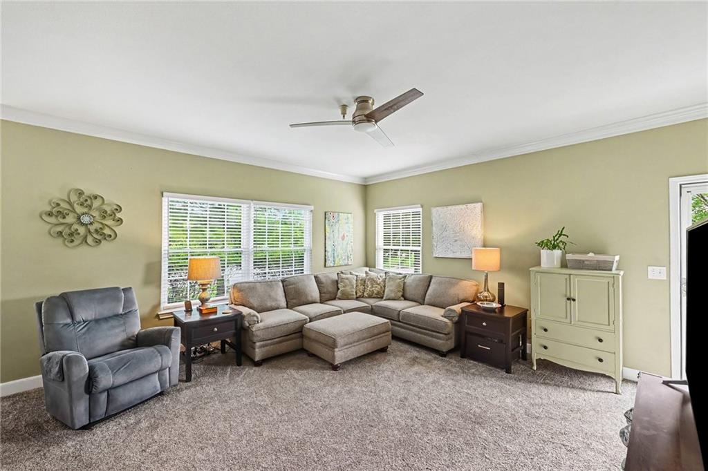 11607 Tomahawk Creek Parkway Property Photo 7