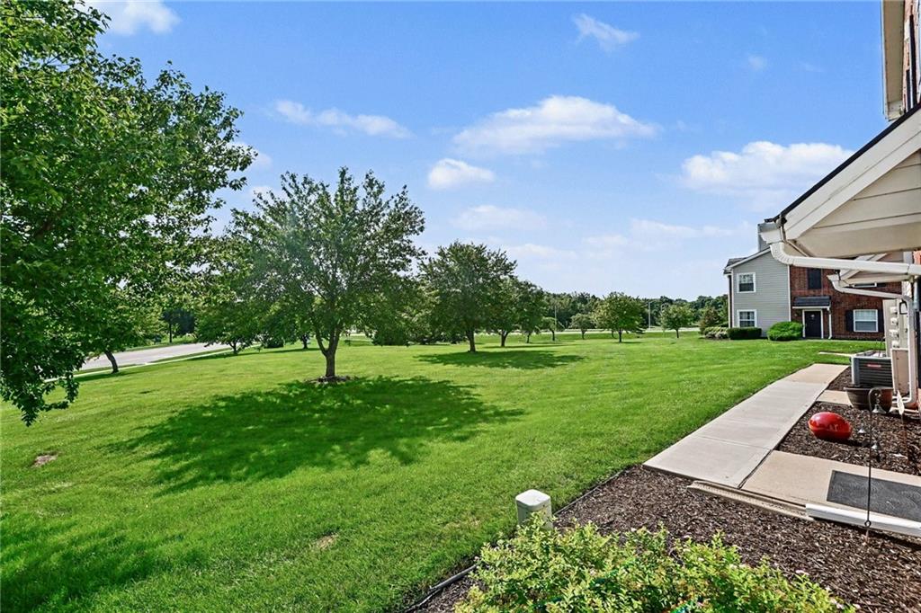 11607 Tomahawk Creek Parkway Property Photo 23