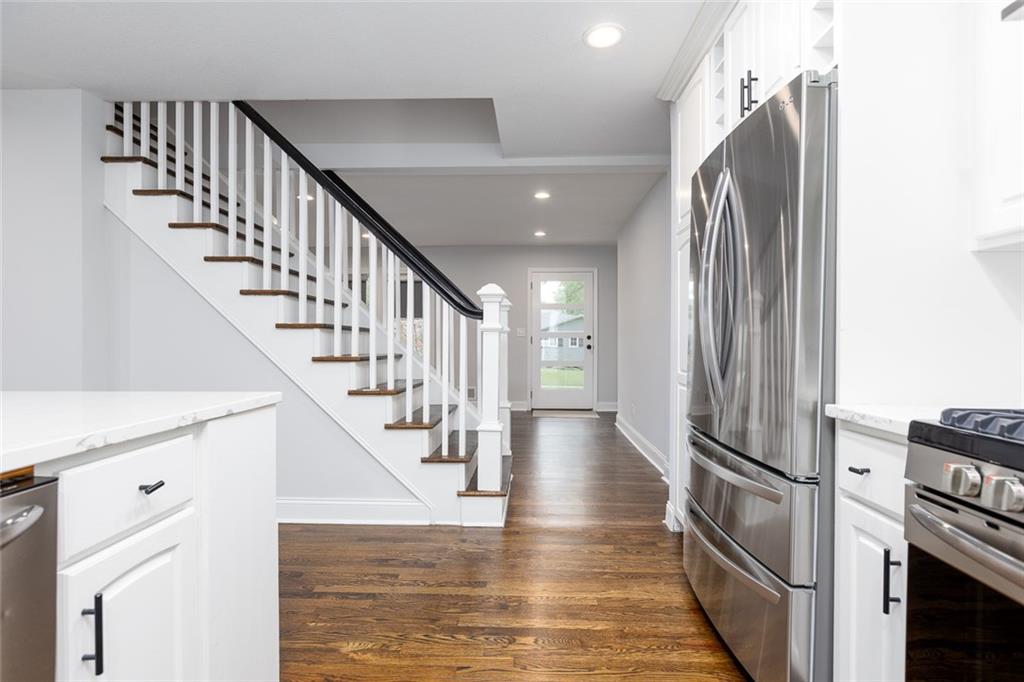 9738 Howe Drive Property Photo 15
