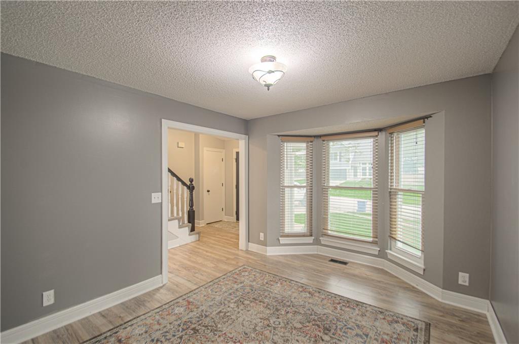 964 E Cavendish Trail Property Photo 4