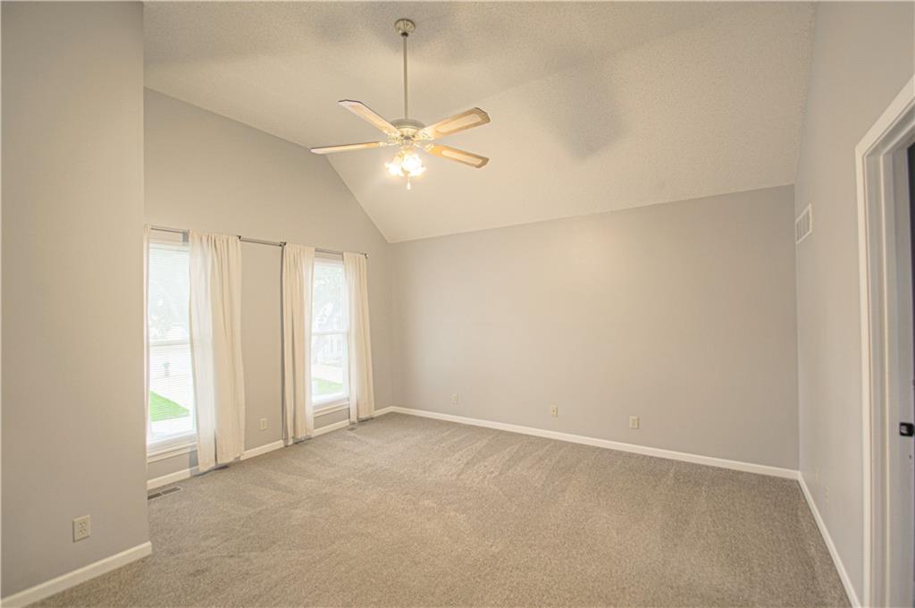964 E Cavendish Trail Property Photo 11