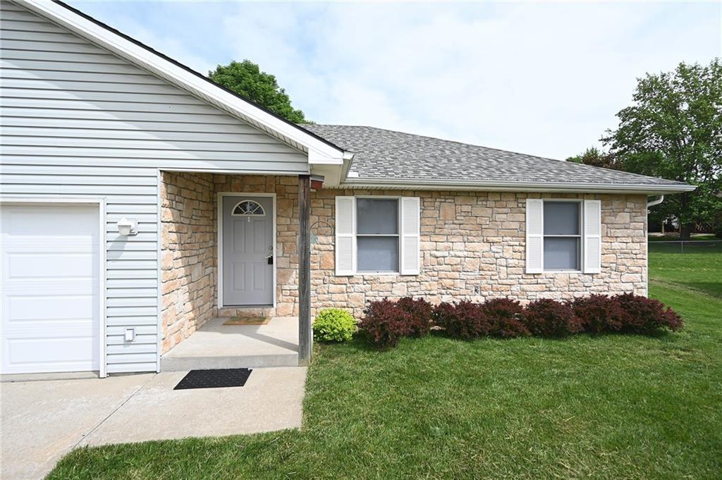 14 Sandi Circle Property Photo 2