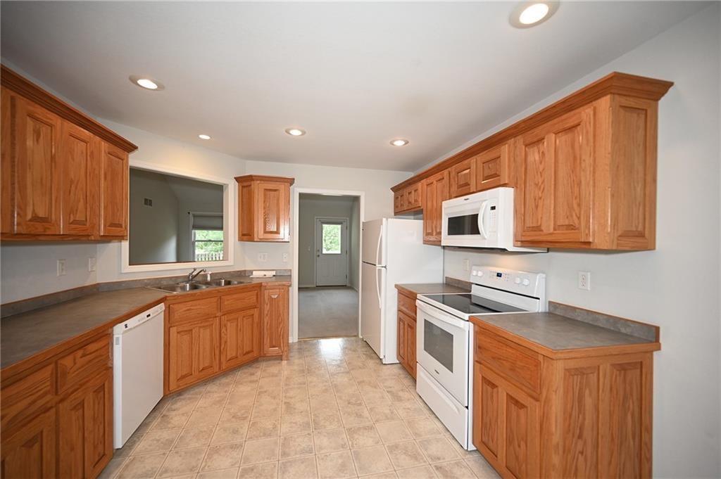 14 Sandi Circle Property Photo 4