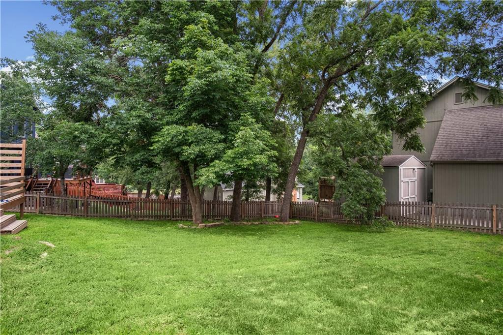 6963 N Atkins Avenue Property Photo 32