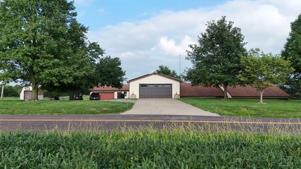 2727 Se State Route C Highway Property Photo 1
