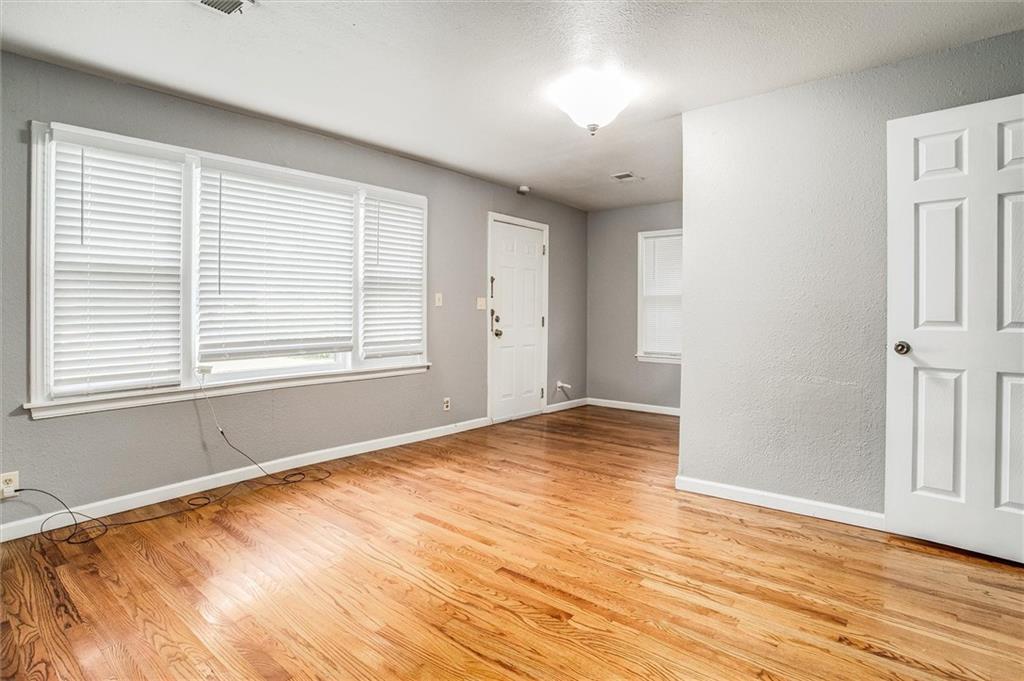 8249 Ward Parkway Property Photo 15