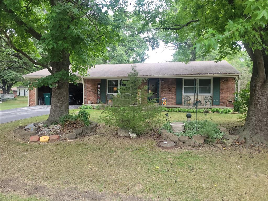 203 Fireside Drive Property Photo 1