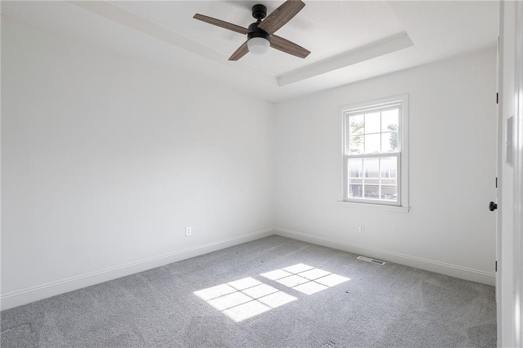 520 Ne Bristol Drive Property Photo 20
