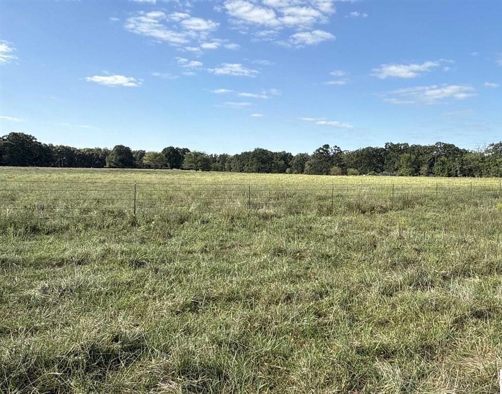 S 725 Road Property Photo 5