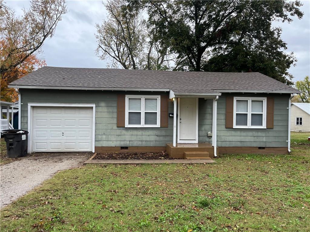 1704 N Main Street Property Photo 1