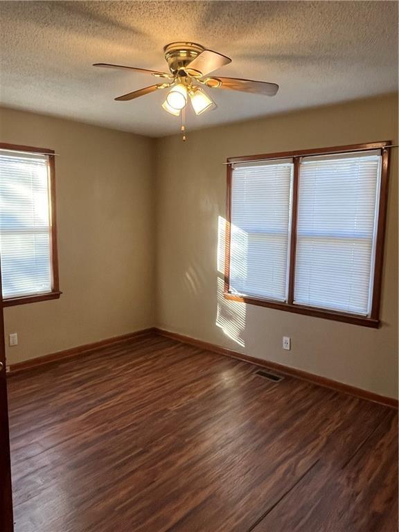 1704 N Main Street Property Photo 3