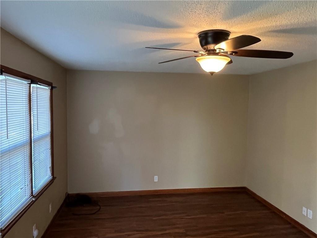 1704 N Main Street Property Photo 4