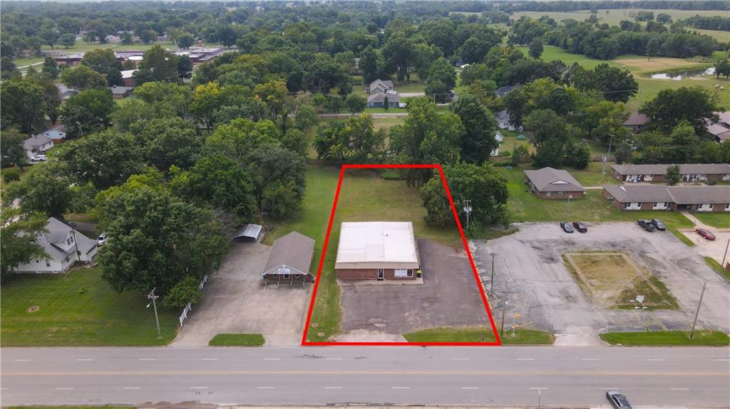 605 W Saint John Street Property Photo 2